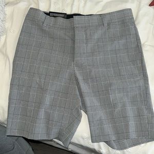 Men's NEW  H&M plaid shorts